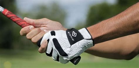 What Hand Does Golf Glove Go On: Exploring the Intricacies and个性化Preferences in Golf Equipment Choices